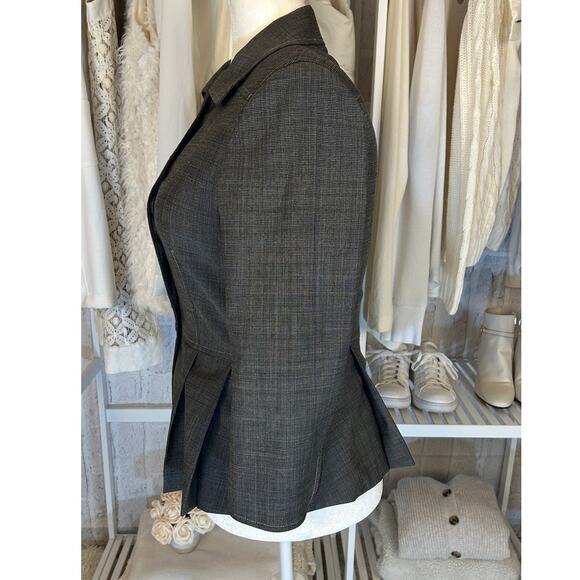 Victor Alfaro Women's Size 10 Button Up Peplum Gray Blazer Jacket #0380 - Picture 2 of 10